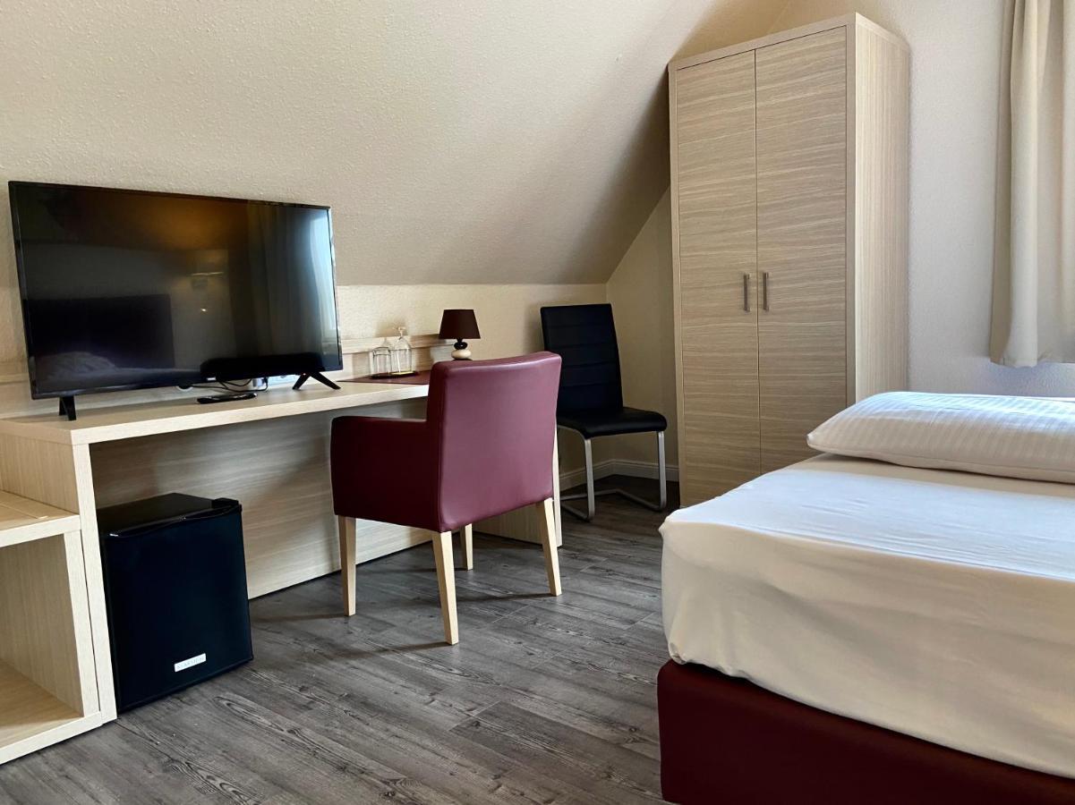 Residenz Hotel Neu Wulmstorf Bagian luar foto