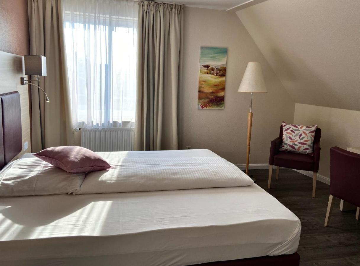 Residenz Hotel Neu Wulmstorf Bagian luar foto